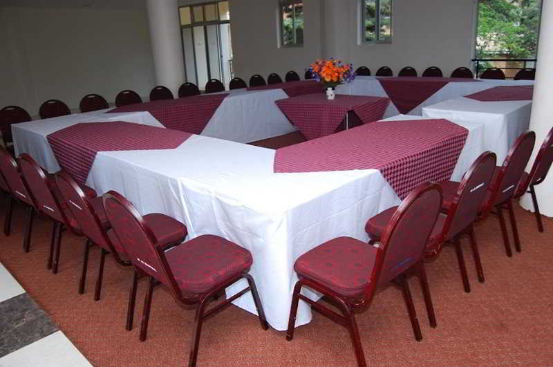 Grand Global Hotel Kampala Kültér fotó
