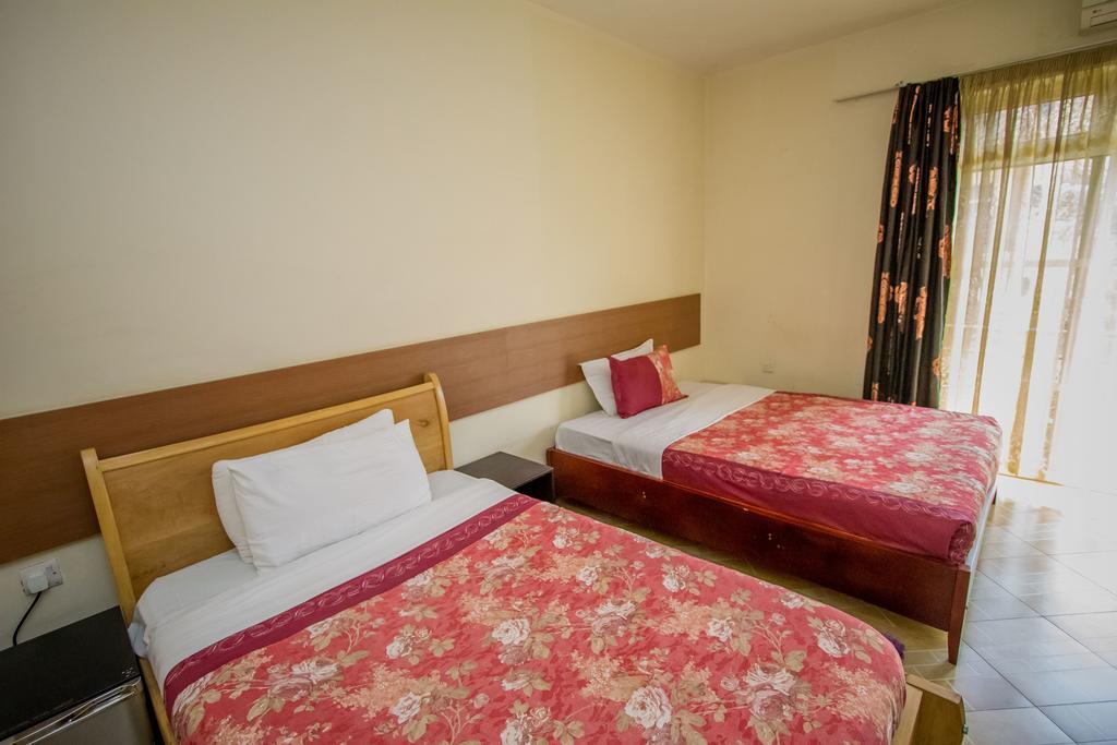 Grand Global Hotel Kampala Kültér fotó