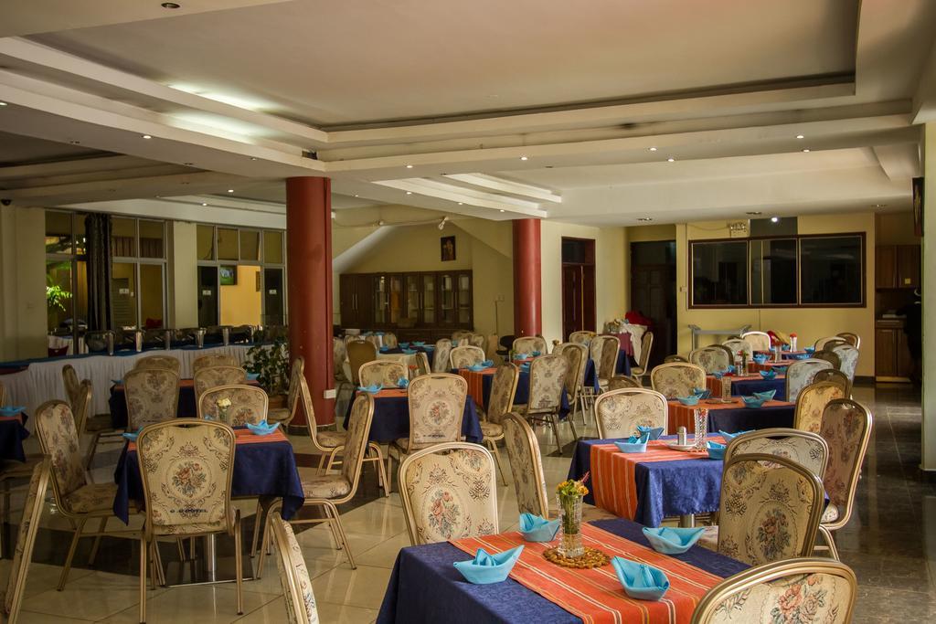 Grand Global Hotel Kampala Kültér fotó