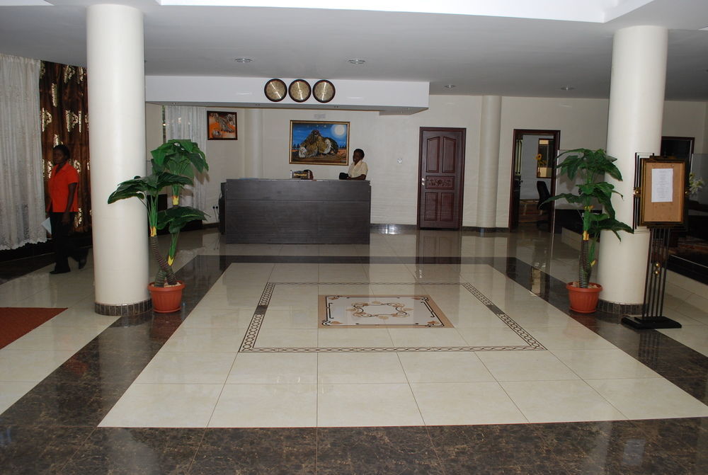 Grand Global Hotel Kampala Kültér fotó